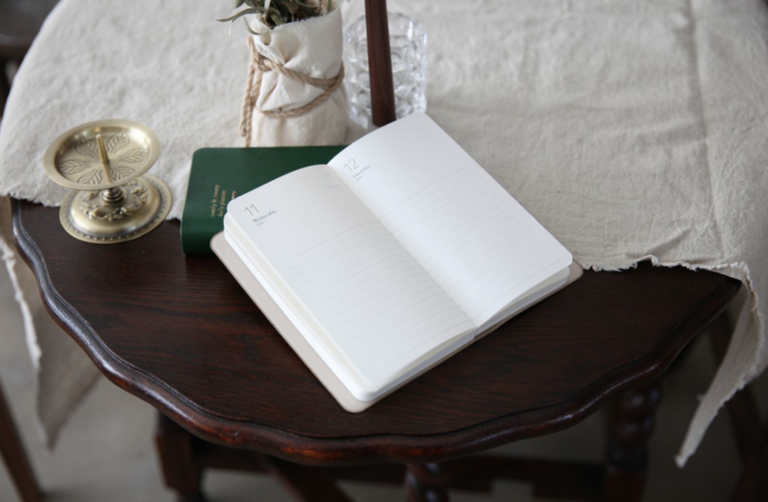 2018 Comfy & Roomy Daily Planner