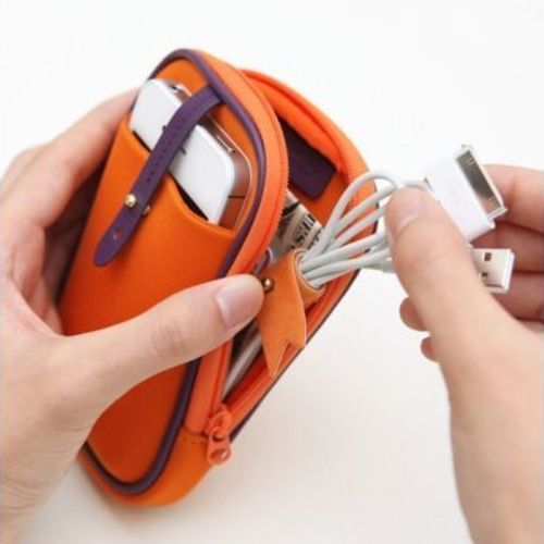 m.Humming Neoprene Smartphone Pouch - Image 12