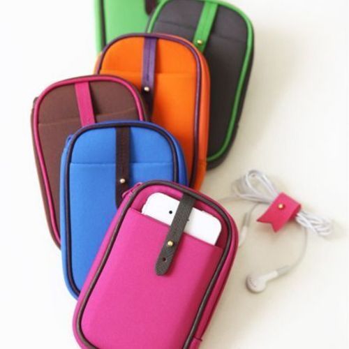 m.Humming Neoprene Smartphone Pouch - Image 18