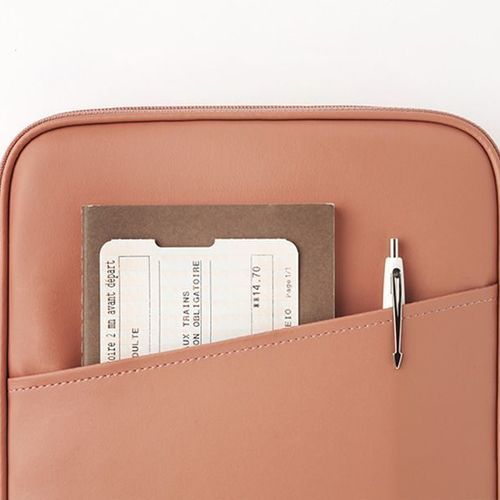 MochiThings: A Low Hill iPad Pouch v4