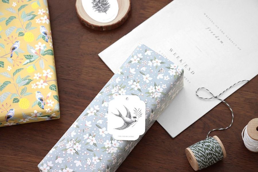 MochiThings Iconic Gift Wrapping Paper Set v2