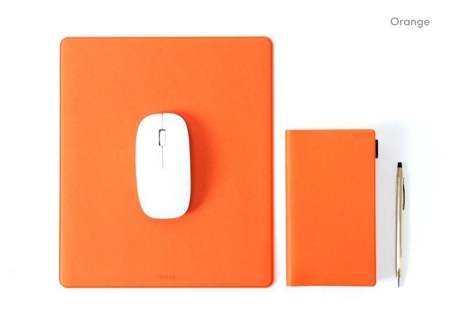 MochiThings: Basic Leather Mouse Pad
