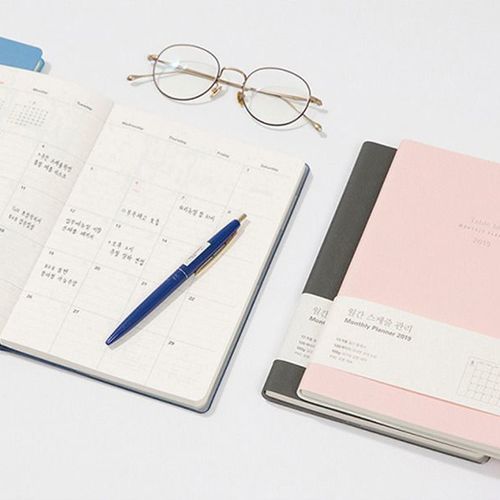 2019 Table Talk A5 Monthly Planner - Image 22
