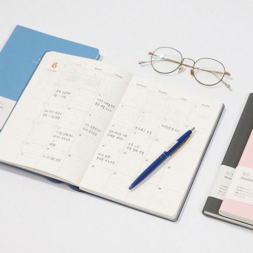 2019 Table Talk A5 Monthly Planner - Image 21