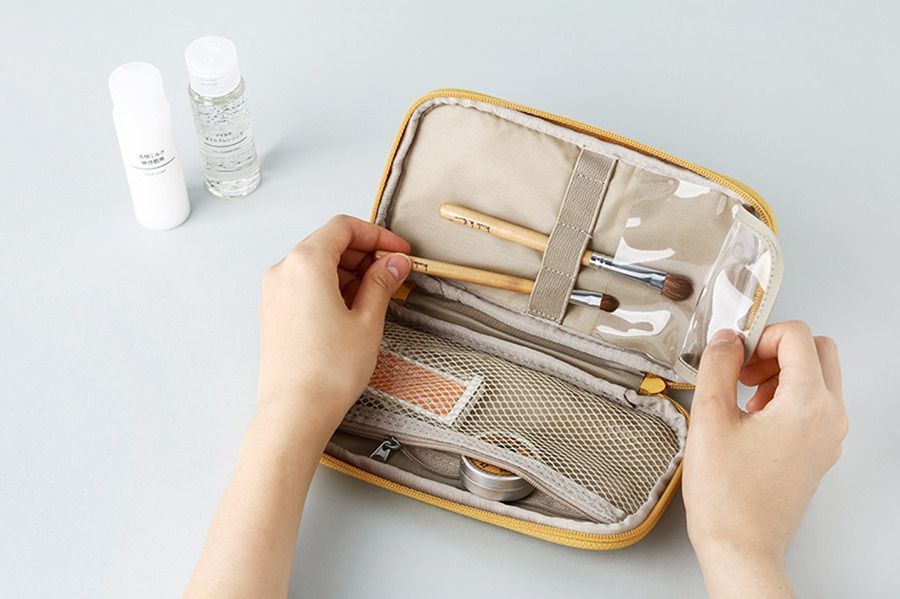 A Low Hill Brush Pouch