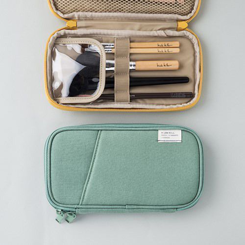 A Low Hill Brush Pouch