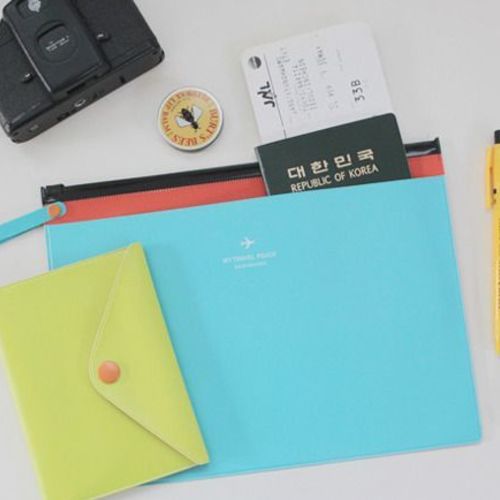 Neon Travel Pouch - Image 2