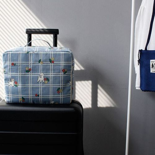 Large Ooh La La Travel Pouch - Image 10