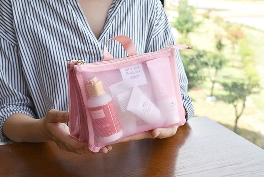 Feel So Good Mesh Travel Pouch