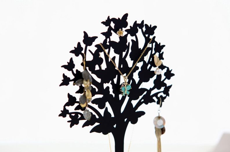 Tree Earring Holder v1