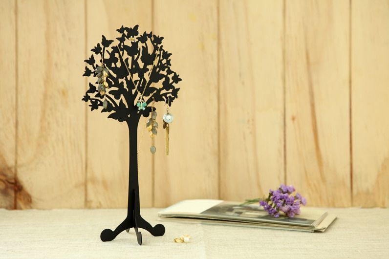 Tree Earring Holder v1