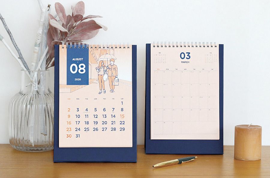 MochiThings: 2020 M Desk Calendar