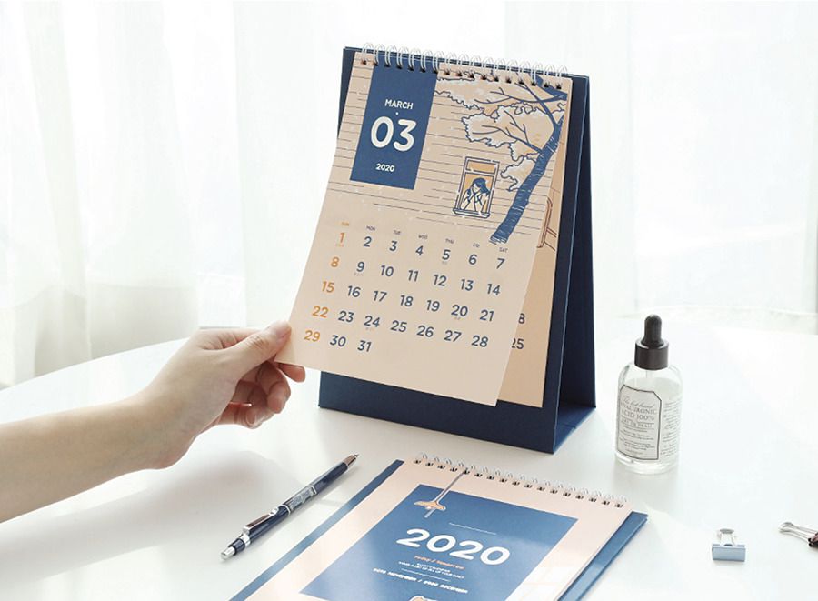 MochiThings: 2020 M Desk Calendar