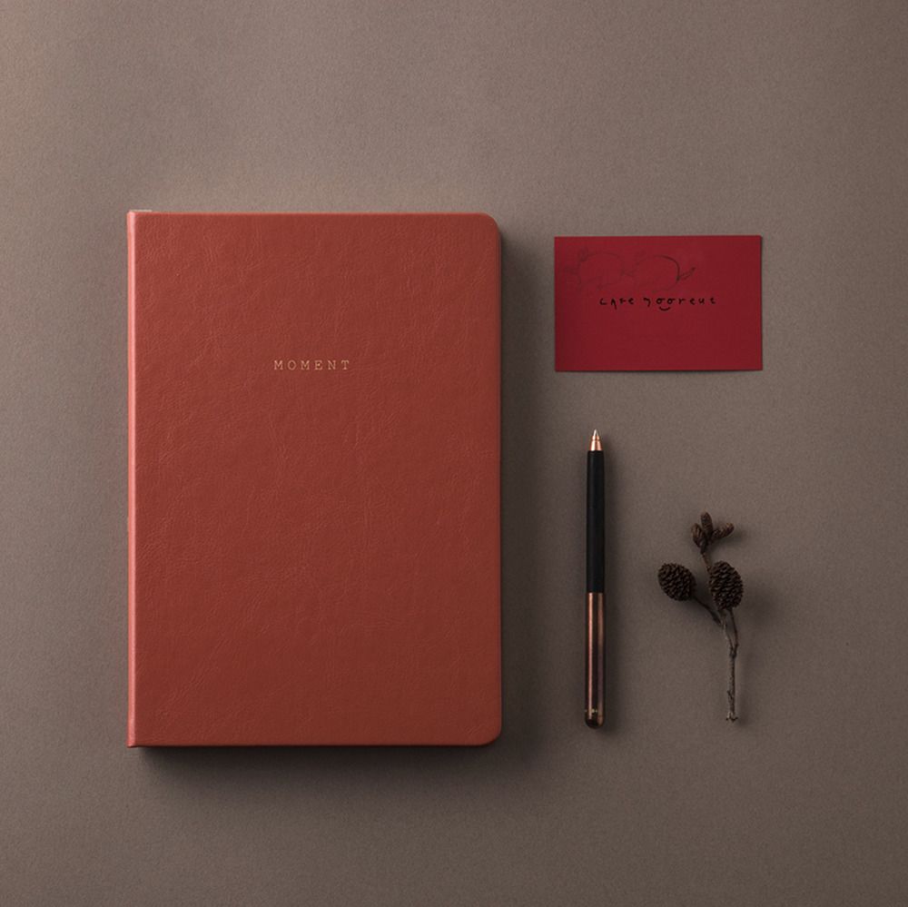 Large Moment Daily Scheduler